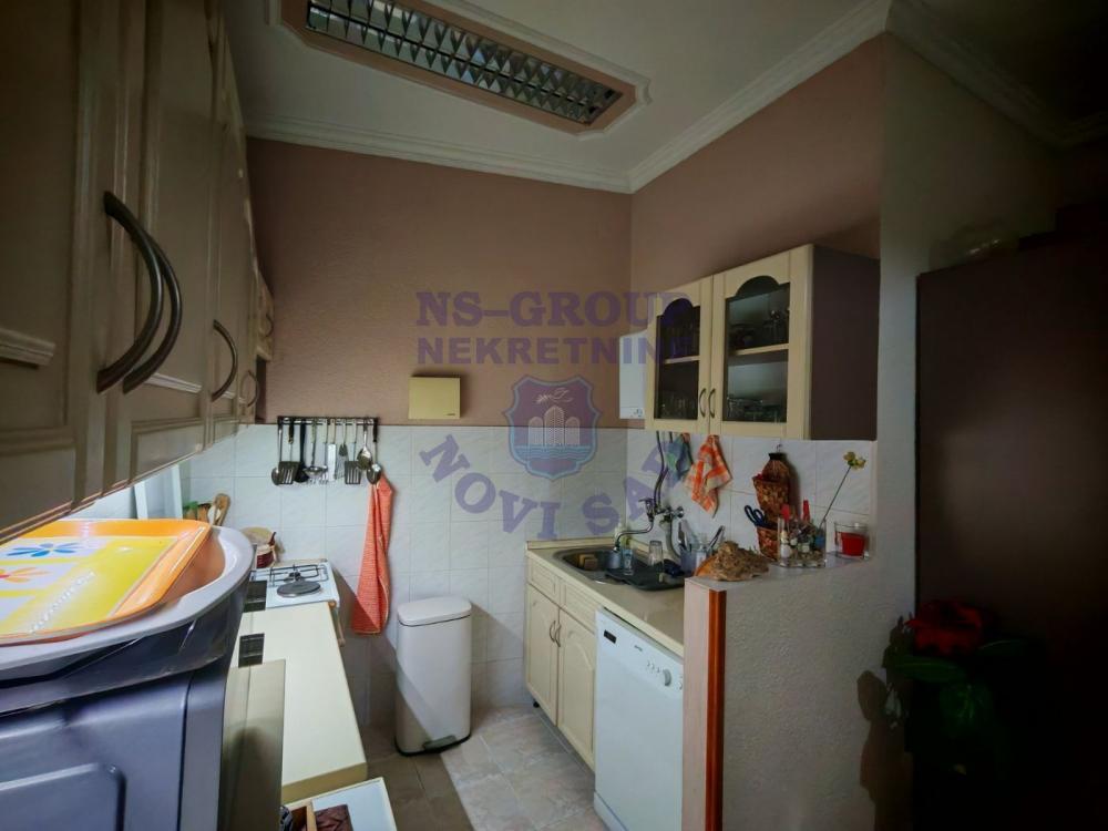 Slika 7 - Prodaja stana, 98m2, Kej žrtava racije Novi Sad, sa terasom