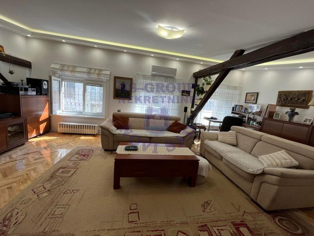 Slika 2 - Prodaja stana, 95m2, Novi Sad centar Novi Sad, sa terasom