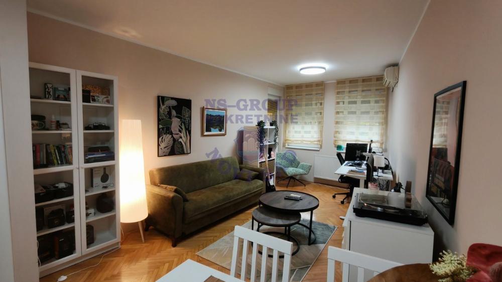 Slika 0 - ~ Odličan dvosoban stan na Grbavici ~