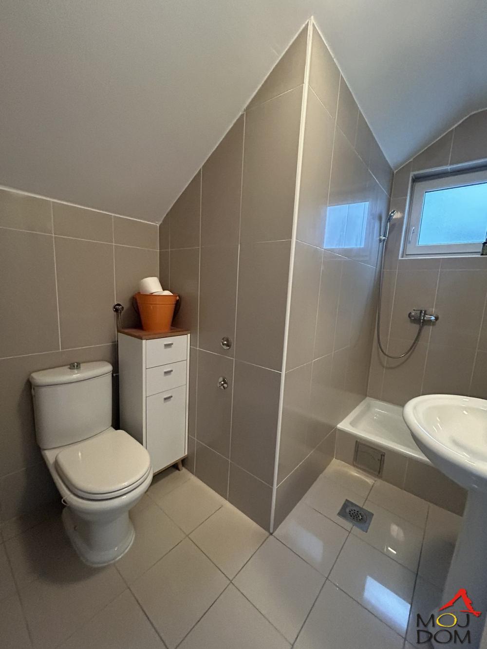 Slika 6 - Stan,NOVI SAD,NOVA DETELINARA,kv: 54, € 143100, ID: 1031241