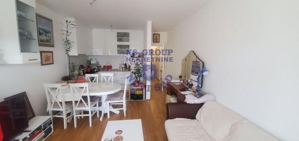 Slika 11 - Dvoiposoban, 59m2, Telep Novi Sad, sa terasom
