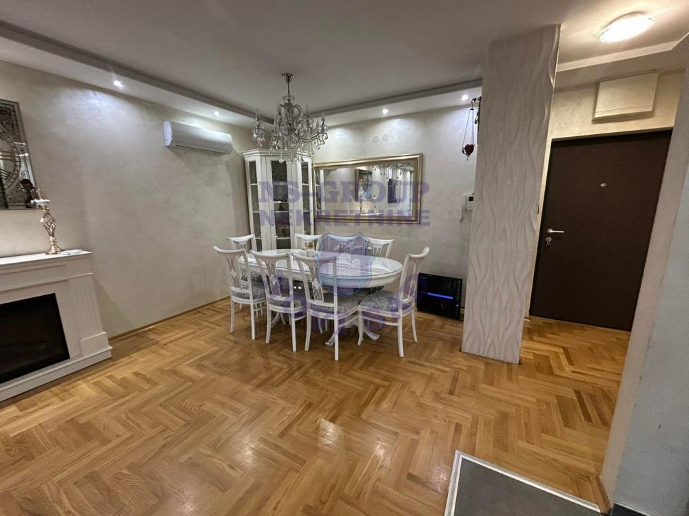 Slika 1 - Četvorosoban, 90m2, sa terasom, ima lift