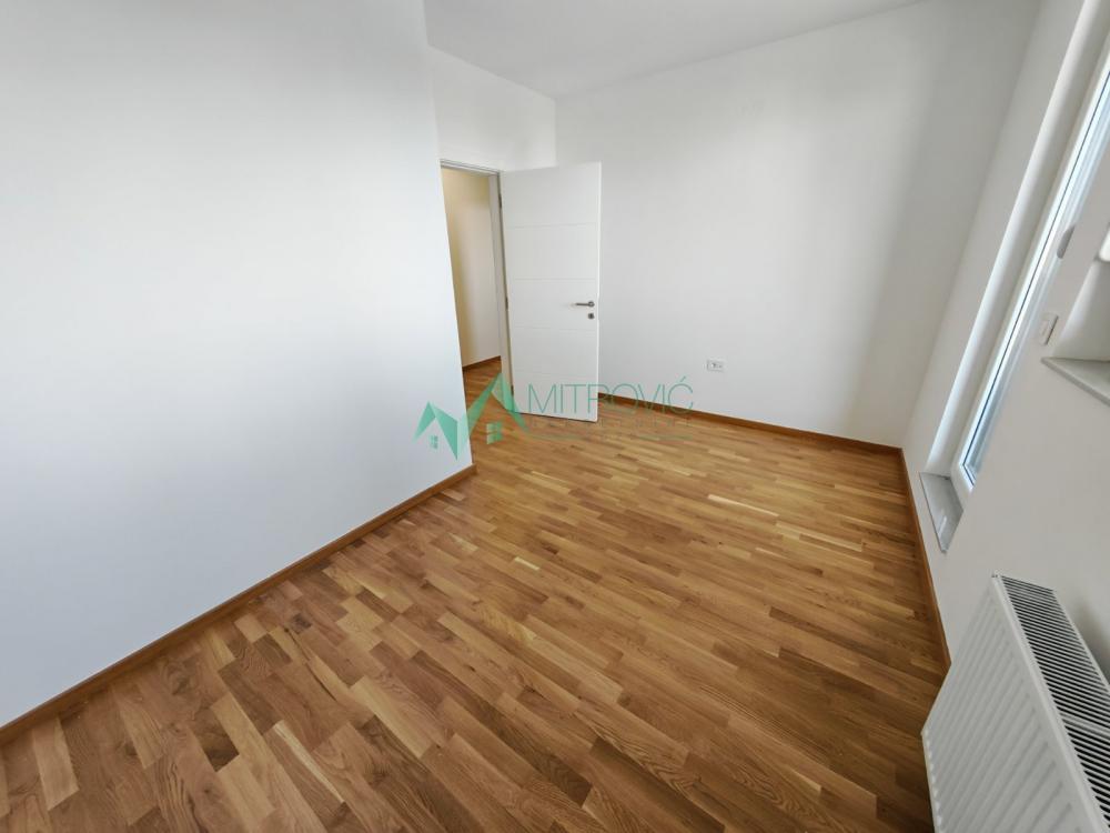 Slika 5 - Novi Sad,Telep - Troiposoban stan, povrat PDV-a. 131 m2 