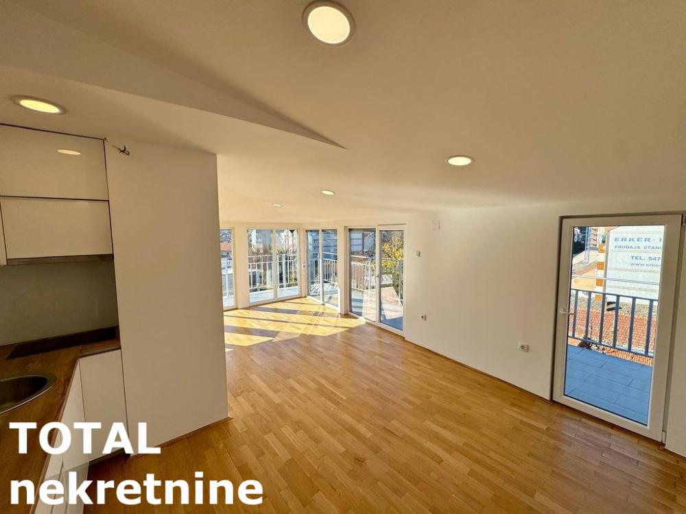 Slika 2 - Stan,NOVI SAD,CENTAR,kv: 59.00, € 147500, ID: 1101842