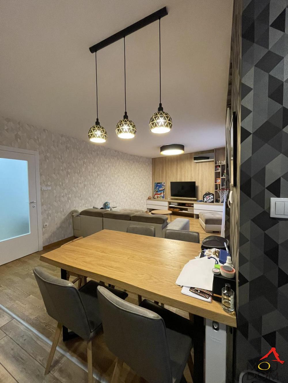 Slika 1 - Stan,NOVI SAD,SOMBORSKI BULEVAR,kv: 84, € 236900, ID: 1023187