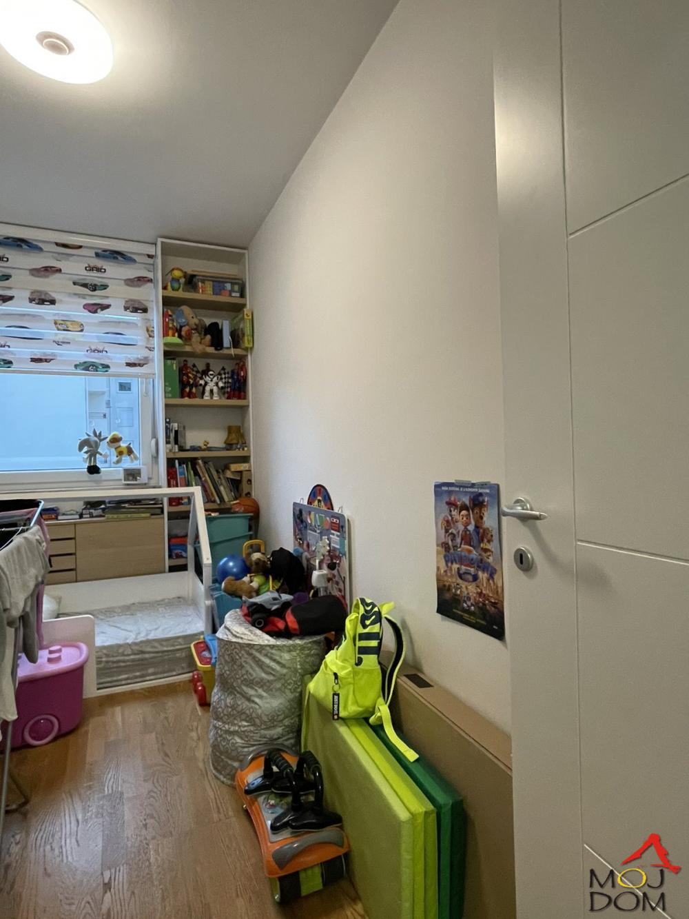 Slika 7 - Stan,NOVI SAD,SOMBORSKI BULEVAR,kv: 84, € 236900, ID: 1023187