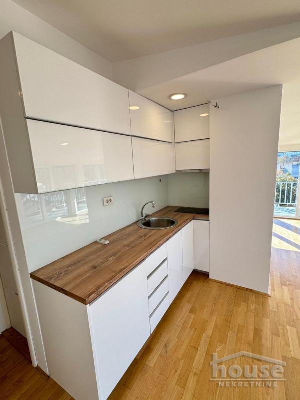 Slika 7 - Stan,NOVI SAD,CENTAR,kv: 59.00, € 147500, ID: 1064994