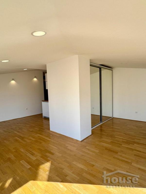 Slika 10 - Stan,NOVI SAD,CENTAR,kv: 59.00, € 147500, ID: 1064994