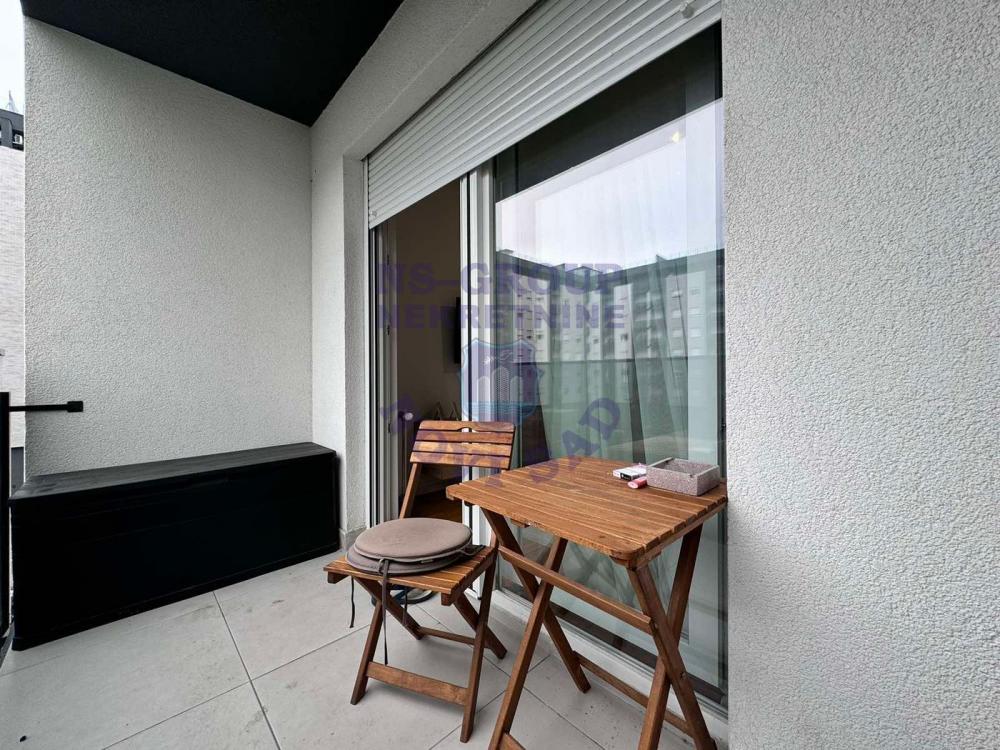 Slika 4 - Fantastičan trosoban stan na Novom Naselju