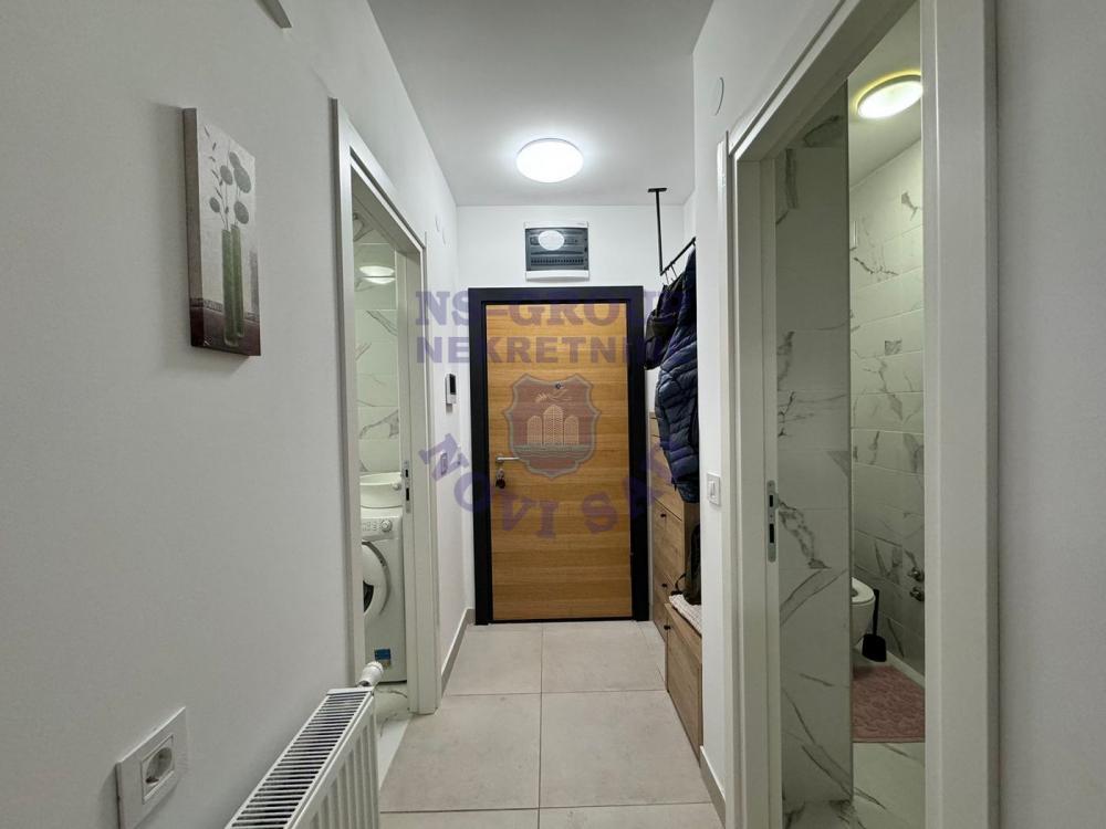 Slika 10 - Fantastičan trosoban stan na Novom Naselju