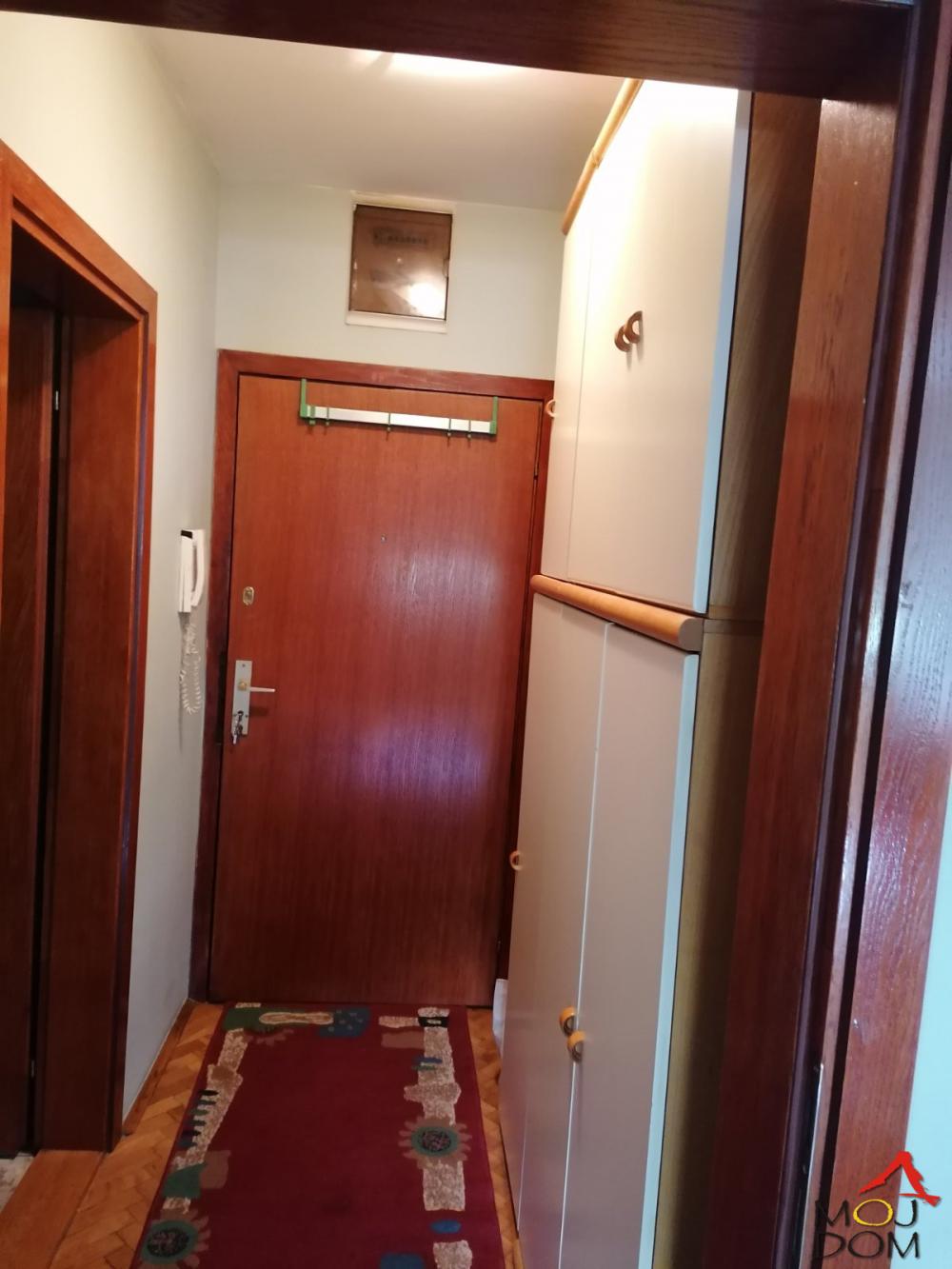 Slika 8 - Stan,NOVI SAD,NOVA DETELINARA,kv: 46, € 119500, ID: 1031405