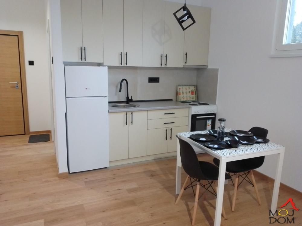 Glavna slika -Stan,NOVI SAD,ADICE,kv: 29, € 72000, ID: 1031349