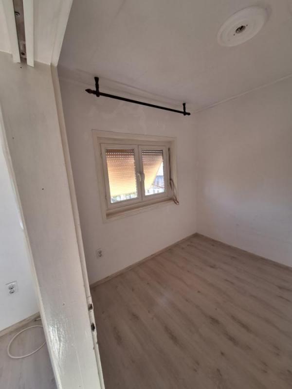 Slika 3 - Jednoiposoban stan 29m Podbara