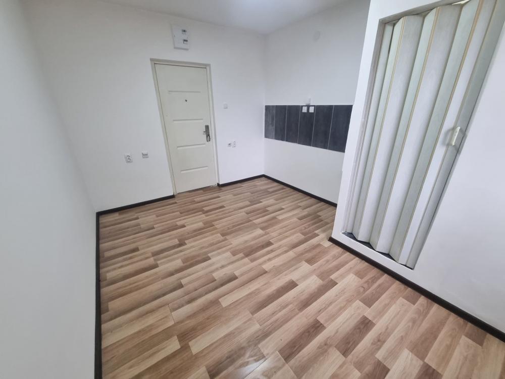 Slika 4 - Odlična garsonjera, odmah useljiva