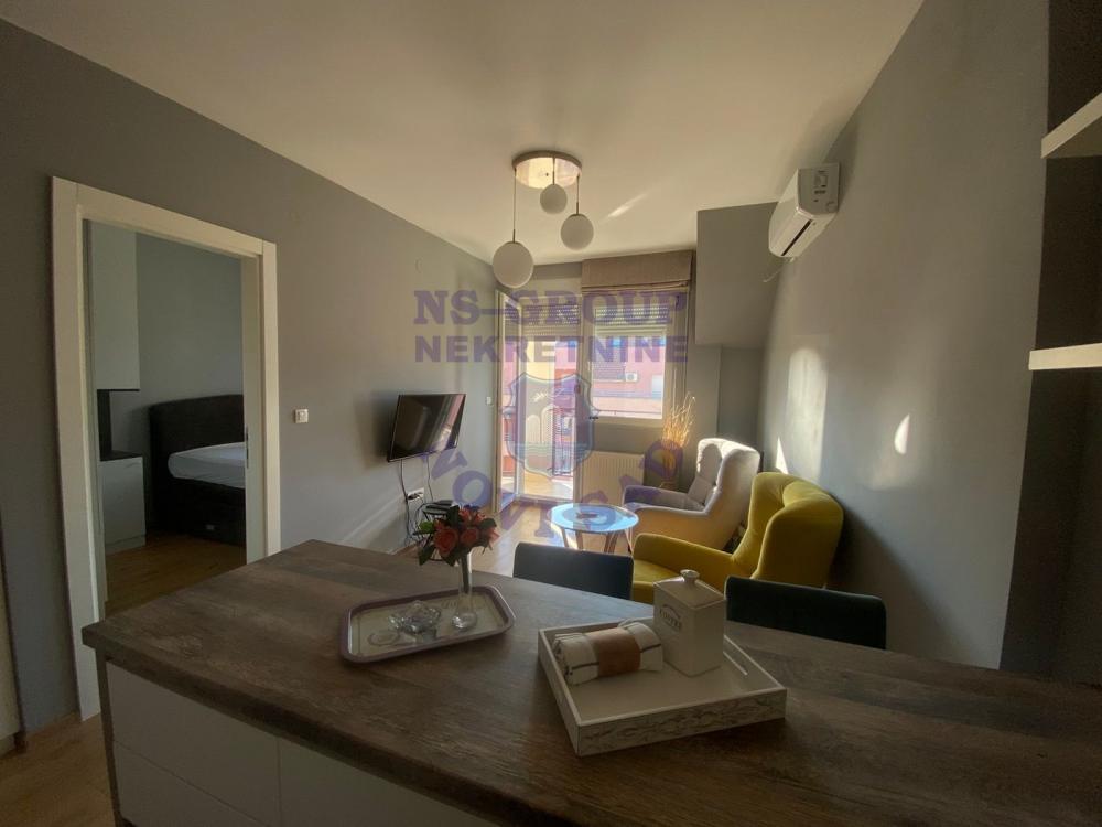 Slika 7 - Dvosoban, 35m2, Nova Detelinara Novi Sad