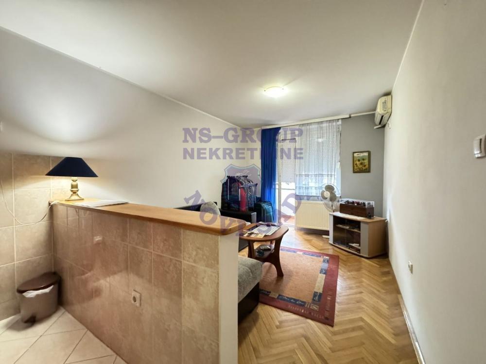 Slika 2 - Jednosoban, 27m2, Grbavica Novi Sad