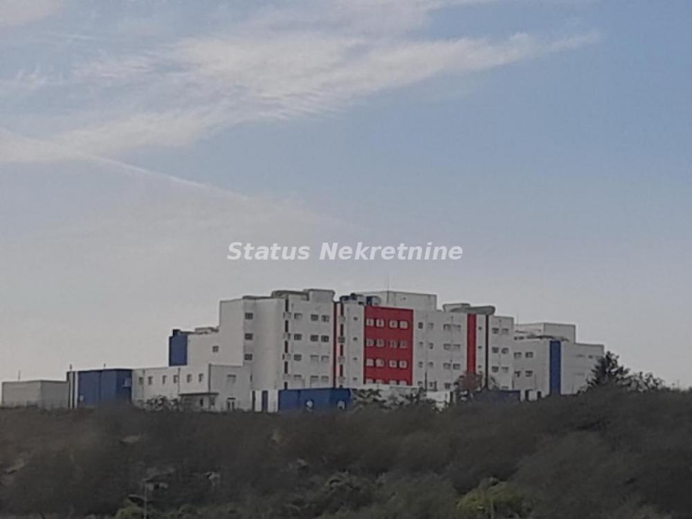 Slika 10 - Petrovaradin-Useljiv stan 116 m2 sa Velikom Terasom i Dva Garažna Mesta-065/385 8880