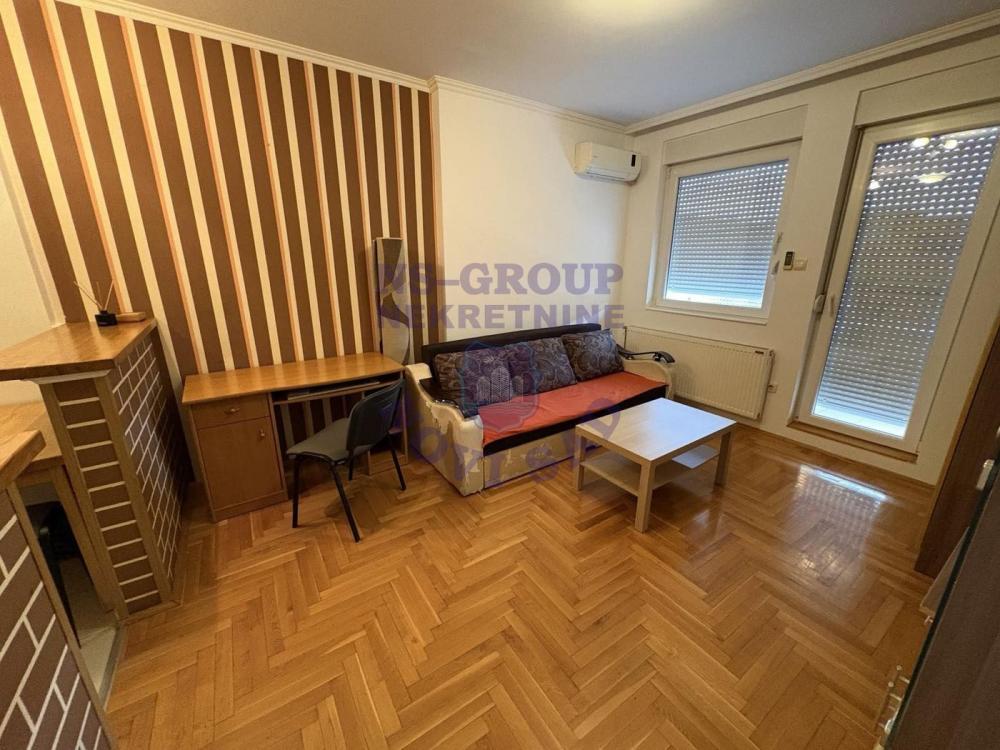 Slika 5 - Dvosoban, 40m2, Nova Detelinara Novi Sad