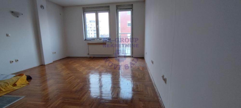 Slika 3 - Prodaja stana, 26m2, Telep Novi Sad