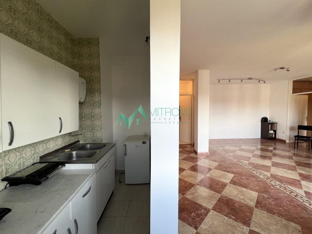 Slika 5 - Novi Sad, LIMAN 1 - Trosoban stan od 81m2 na savršenoj lokaciji po izuzetnoj ceni!