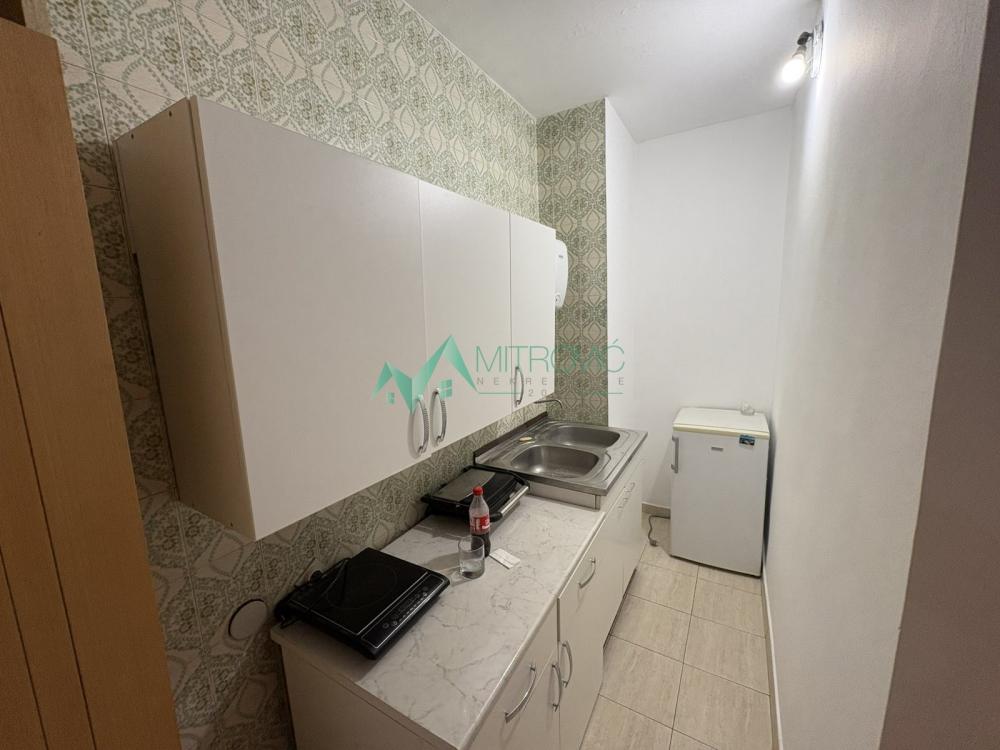 Slika 7 - Novi Sad, LIMAN 1 - Trosoban stan od 81m2 na savršenoj lokaciji po izuzetnoj ceni!