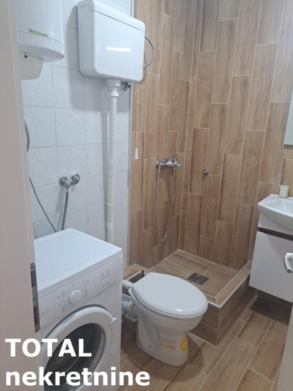 Slika 4 - Stan,NOVI SAD,ZELEZNICKA STANICA,kv: 16.00, € 62350, ID: 1101853