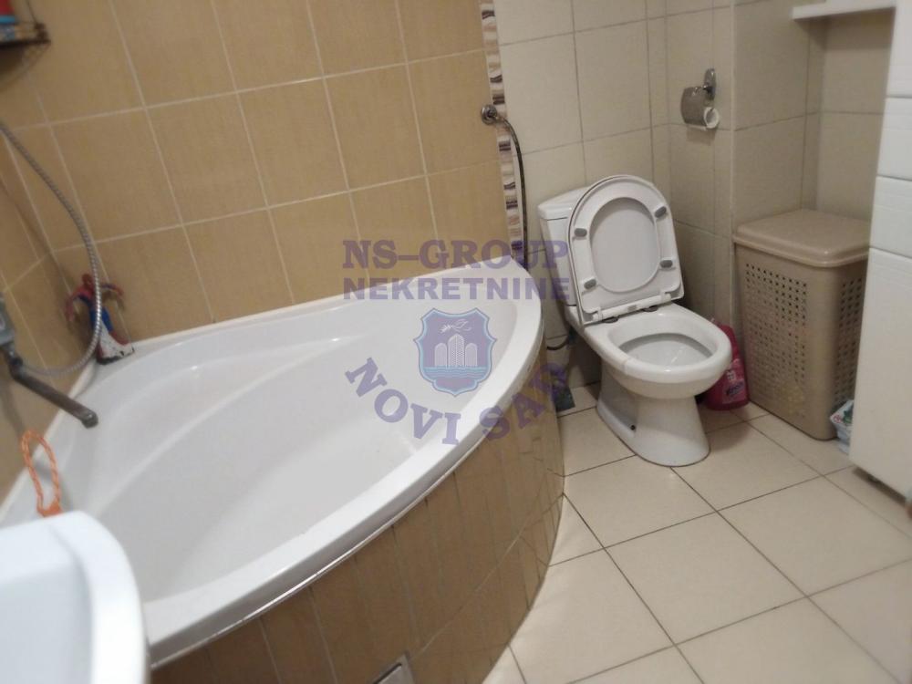 Slika 6 - Prodaje se odlican trosoban stan na Novoj Detelinari