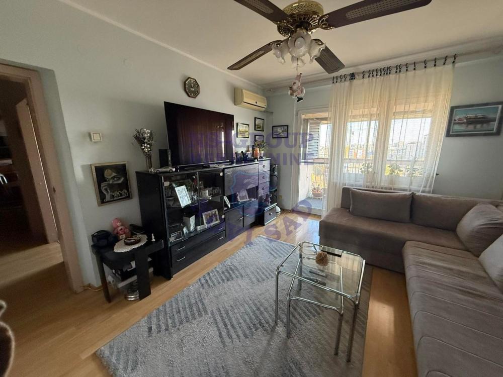 Slika 2 - Prodaje se odlican dvoiposoban stan kod Zeleznicke stanice