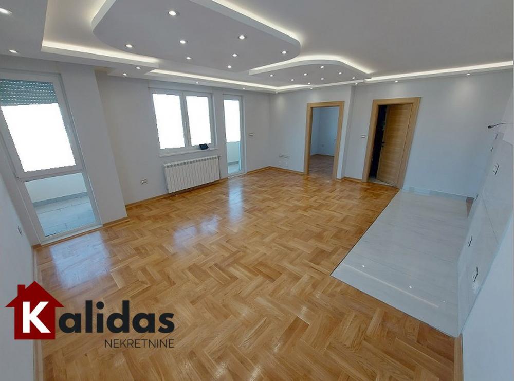 Slika 1 - Stan,NOVI SAD,TELEP,kv: 72, € 177980, ID: 1008352