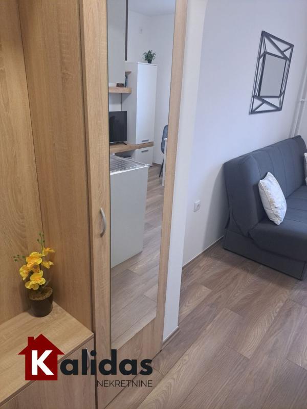 Slika 5 - Stan,NOVI SAD,ŽELEZNIČKA STANICA,kv: 16, € 64220, ID: 1008350