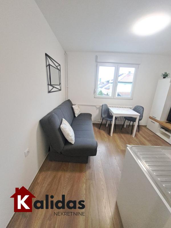 Slika 7 - Stan,NOVI SAD,ŽELEZNIČKA STANICA,kv: 16, € 64220, ID: 1008350