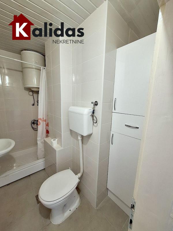 Slika 8 - Stan,NOVI SAD,PODBARA,kv: 29, € 71070, ID: 1008295