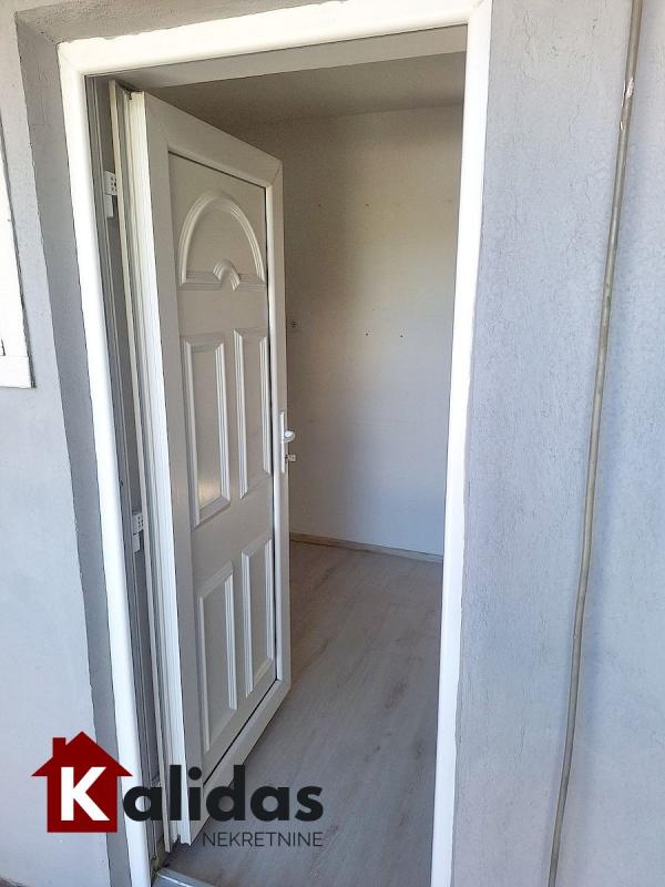 Slika 6 - Stan,NOVI SAD,PODBARA,kv: 29, € 71070, ID: 1008295