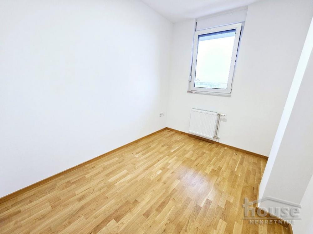 Slika 6 - Stan,NOVI SAD,TELEP,kv: 131.00, € 200000, ID: 1064961