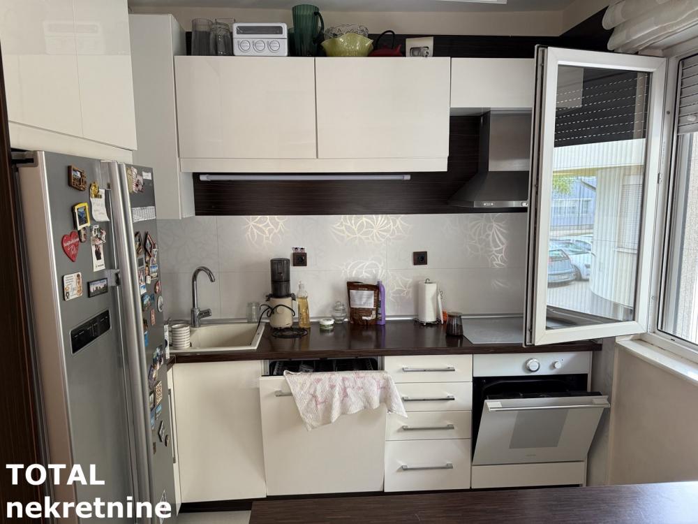 Slika 9 - Stan,NOVI SAD,GRBAVICA,kv: 67.00, € 195000, ID: 1101857