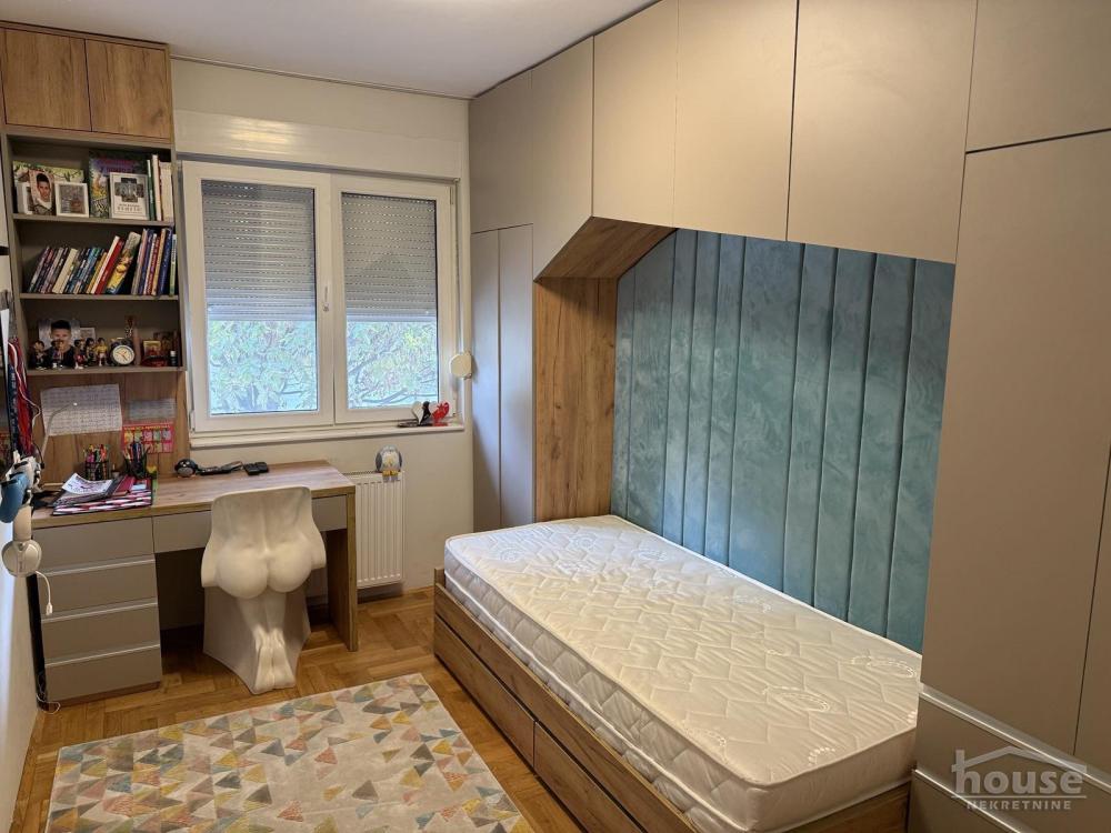 Slika 10 - Stan,NOVI SAD,GRBAVICA,kv: 67.00, € 195000, ID: 1065009