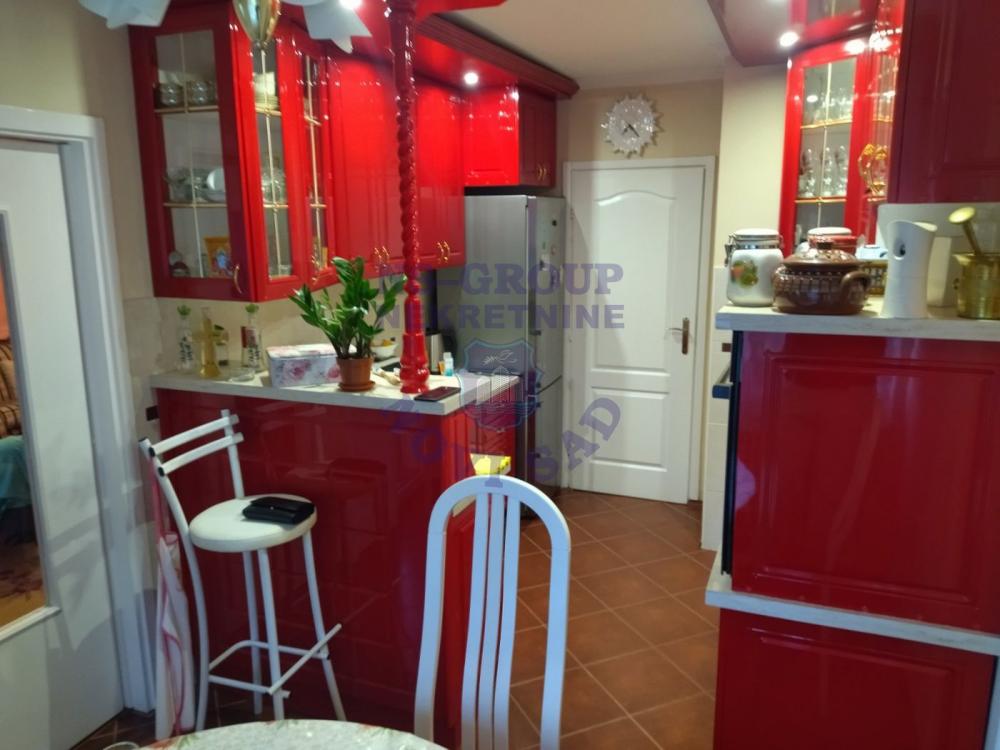 Slika 2 - Prodaje se odlican trosoban stan na 2 minute od centra grada