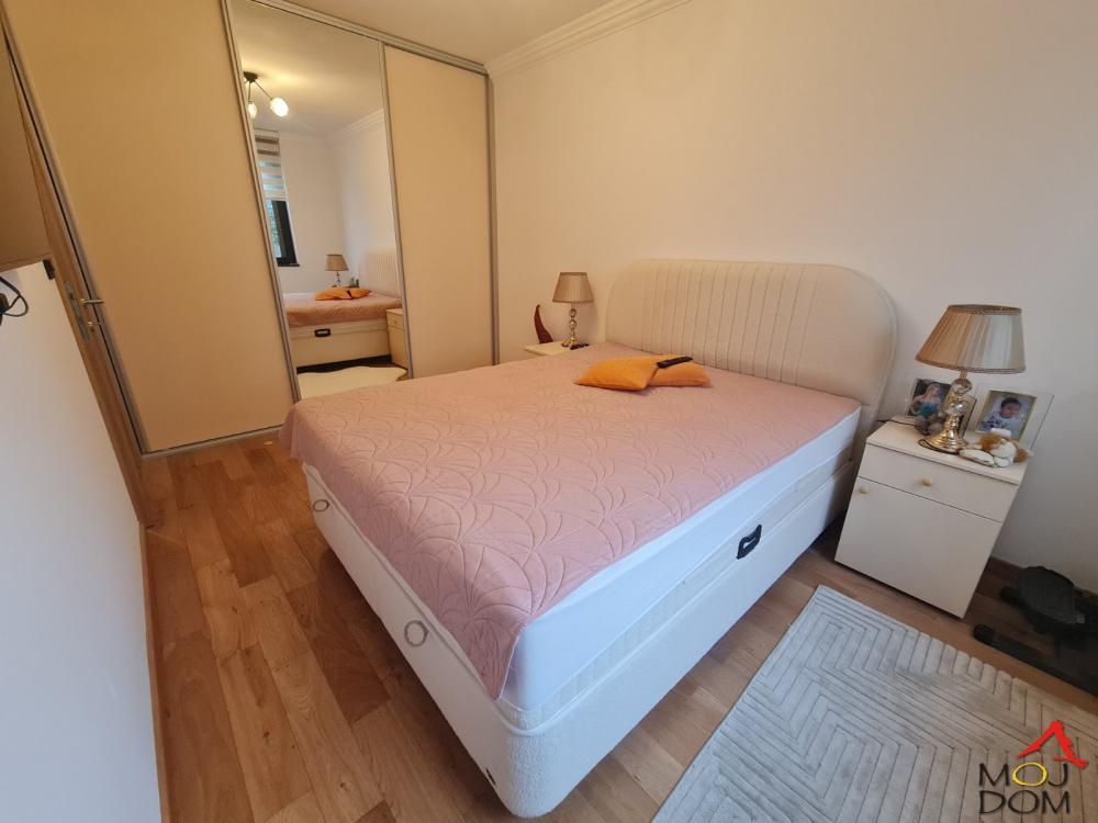 Slika 10 - Stan,NOVI SAD,SAJAM,kv: 72, € 259500, ID: 1031417