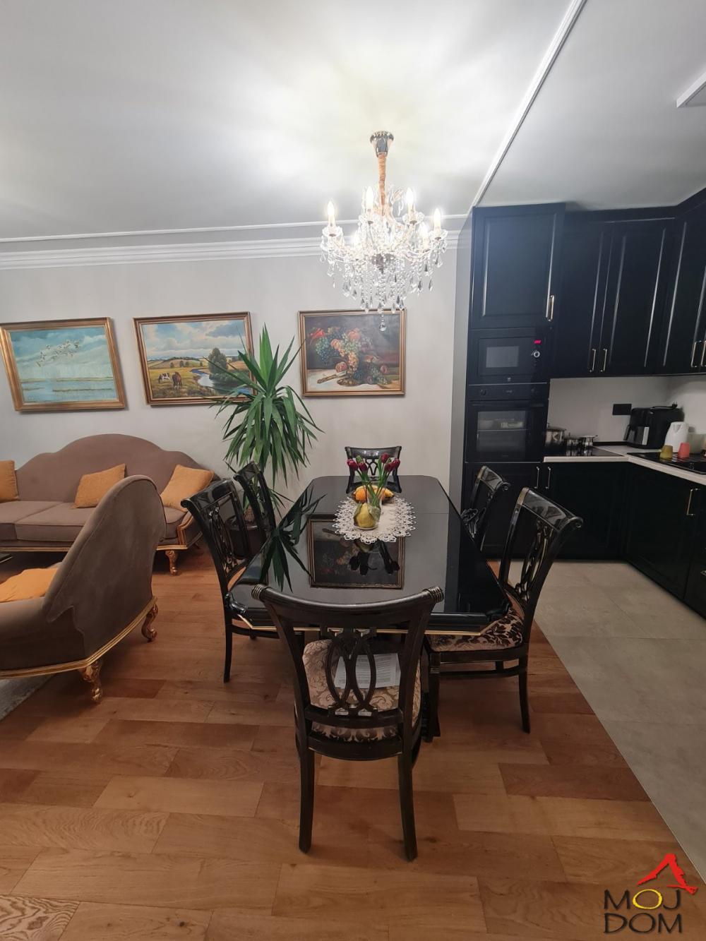 Slika 3 - Stan,NOVI SAD,SAJAM,kv: 72, € 259500, ID: 1031417
