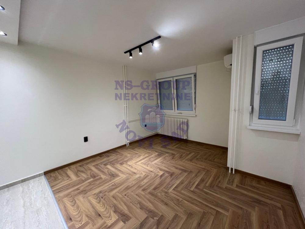 Slika 1 - Prodaje se odlicna garsonjera na Bulevaru Oslobodjenja