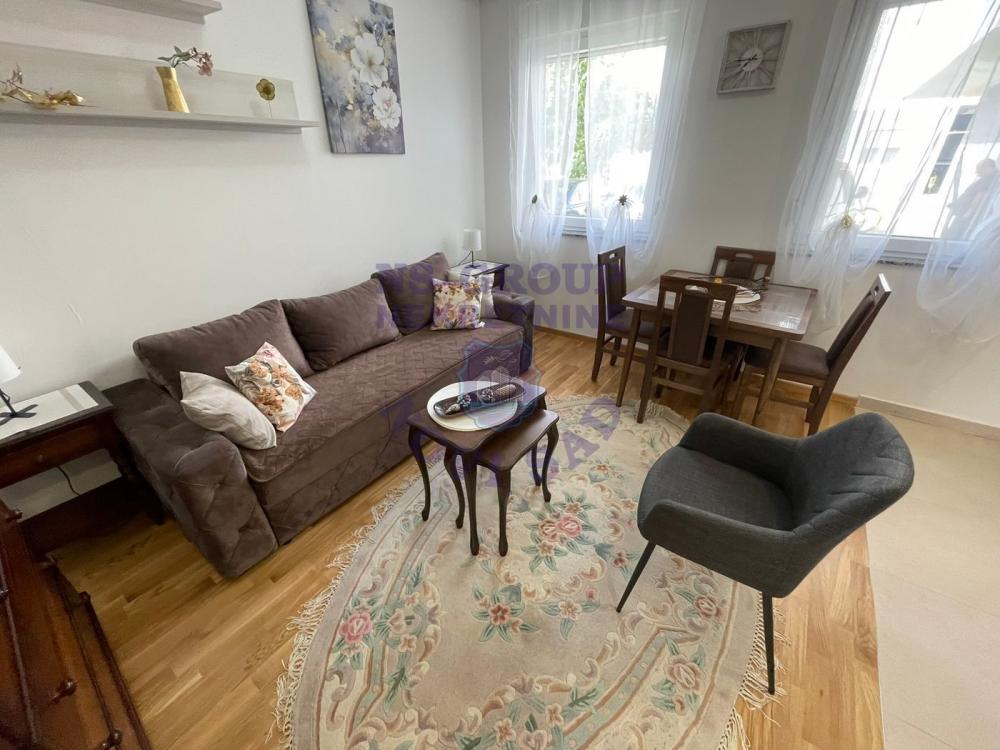 Slika 2 - Prodaje se jednoiposoban stan kod Zeleznicke stanice