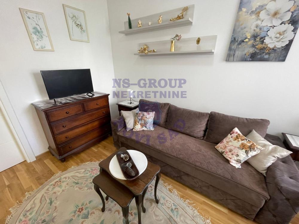 Slika 3 - Prodaje se jednoiposoban stan kod Zeleznicke stanice