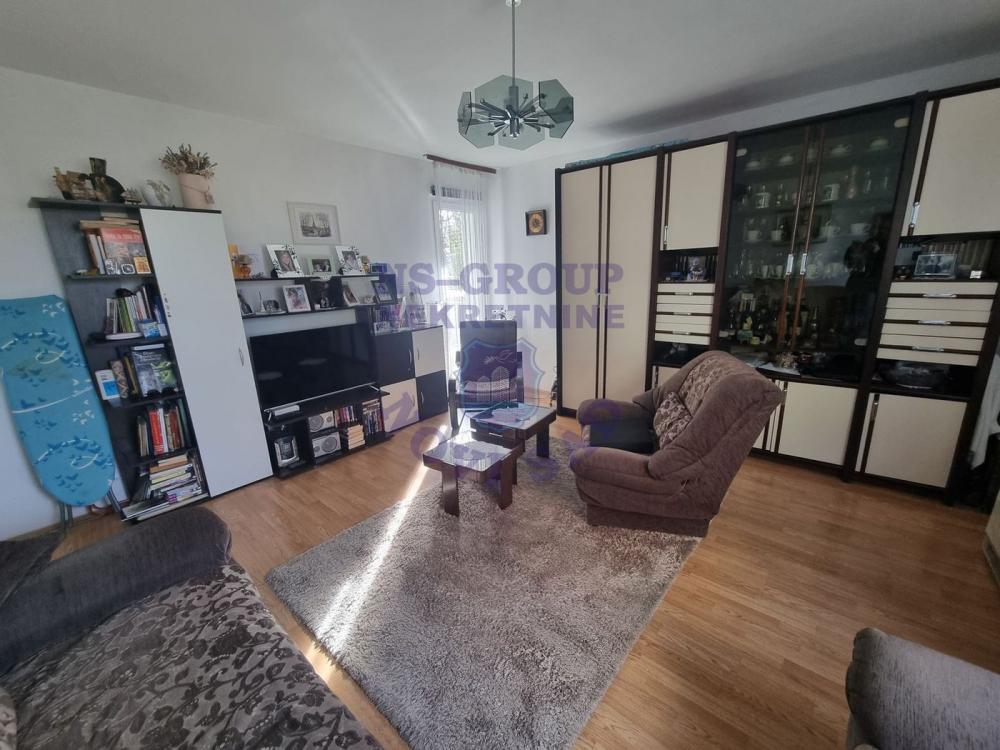 Slika 6 - Prodaja stana, 74m2, Salajka (Partizanska ulica) Novi Sad