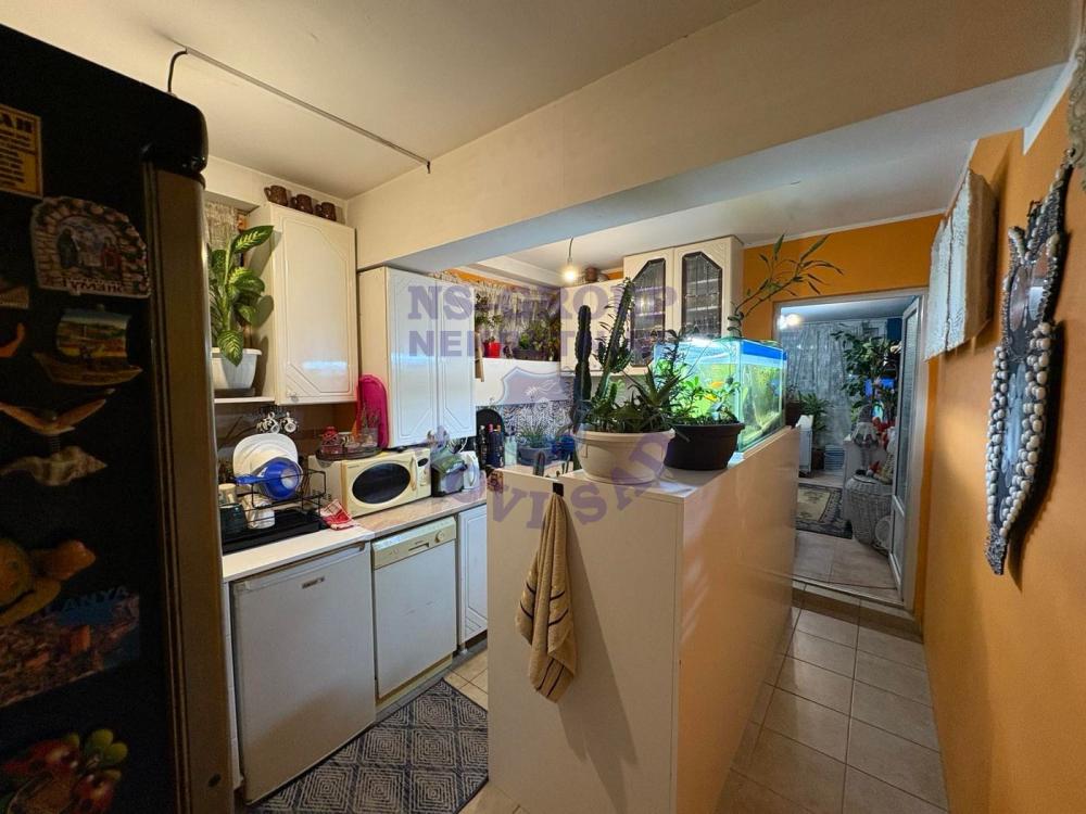 Slika 6 - Odlican dvosoban stan na Bulevaru.