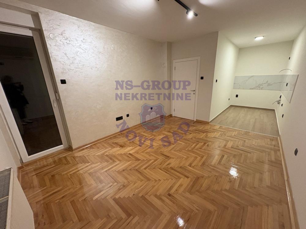 Slika 5 - 559618-Dvosoban-42m2-Grbavica