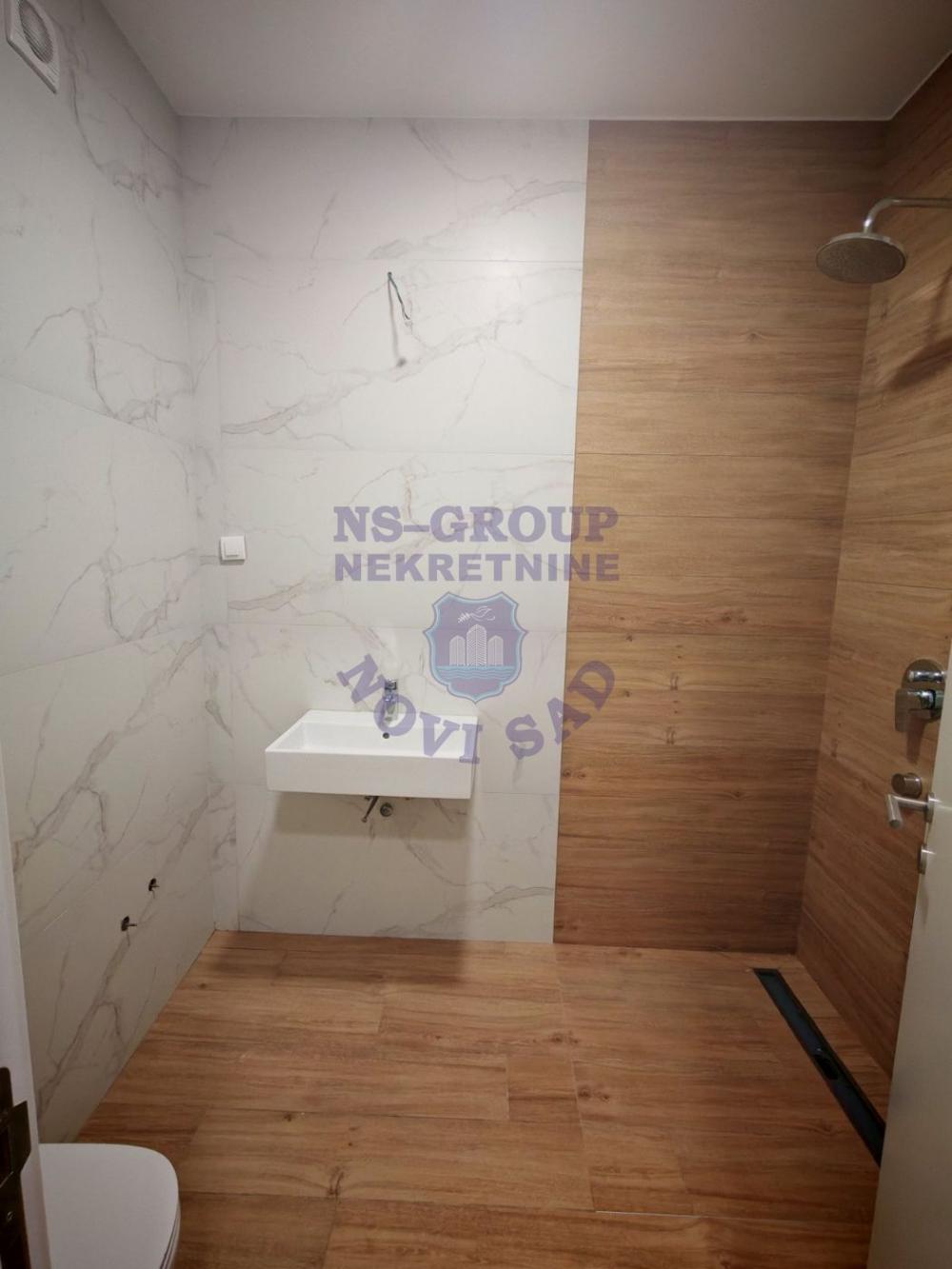 Slika 7 - Jednosoban, 29m2, Telep Novi Sad, ima lift