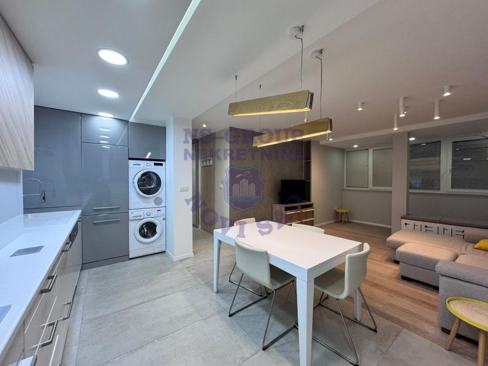 Slika 1 - TOP LUX DVOSOBAN STAN NA LIMANU 1