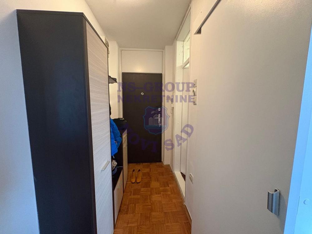 Slika 4 - Prelep trosoban stan na Novom Naselju