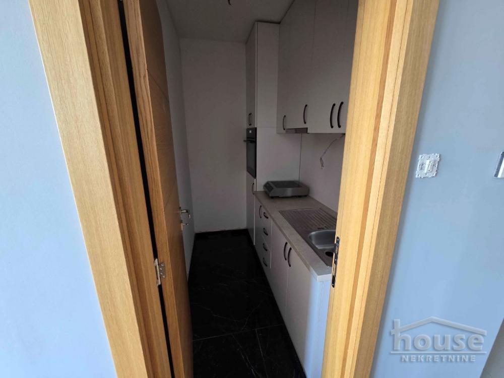 Slika 7 - Stan,NOVI SAD,CENTAR,kv: 42.00, € 126000, ID: 1065021