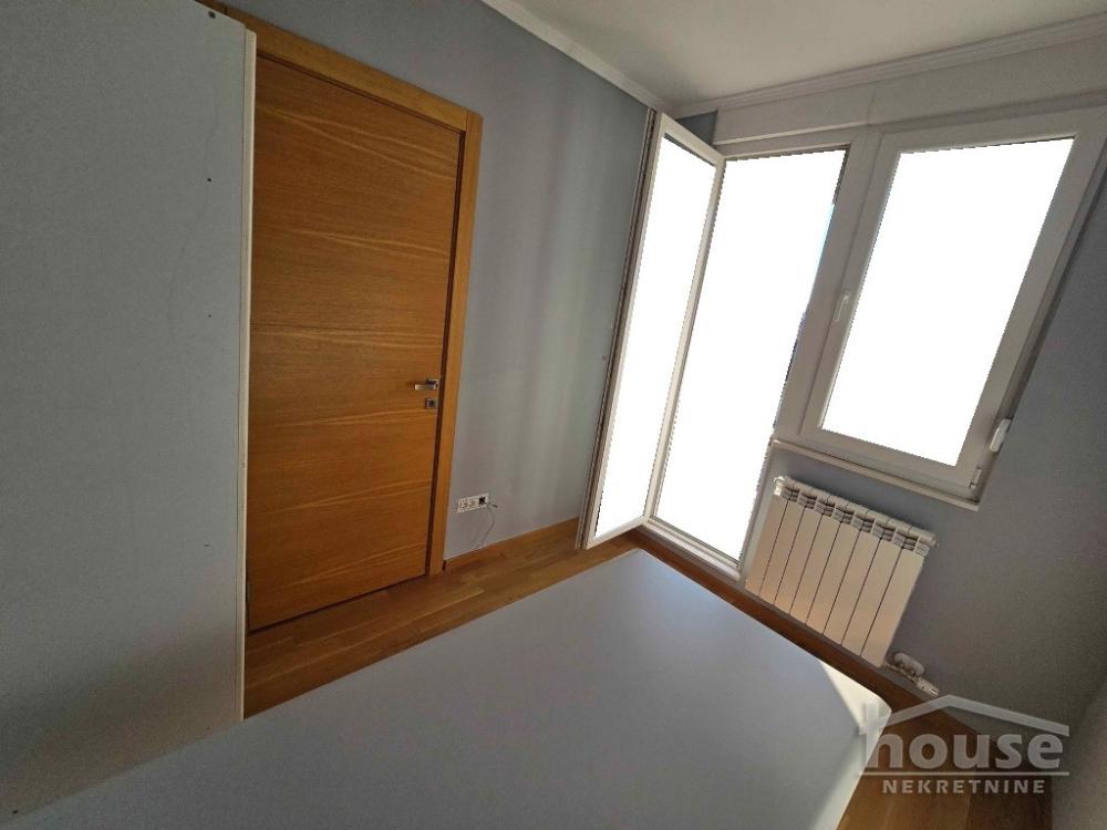 Slika 5 - Stan,NOVI SAD,CENTAR,kv: 42.00, € 126000, ID: 1065021